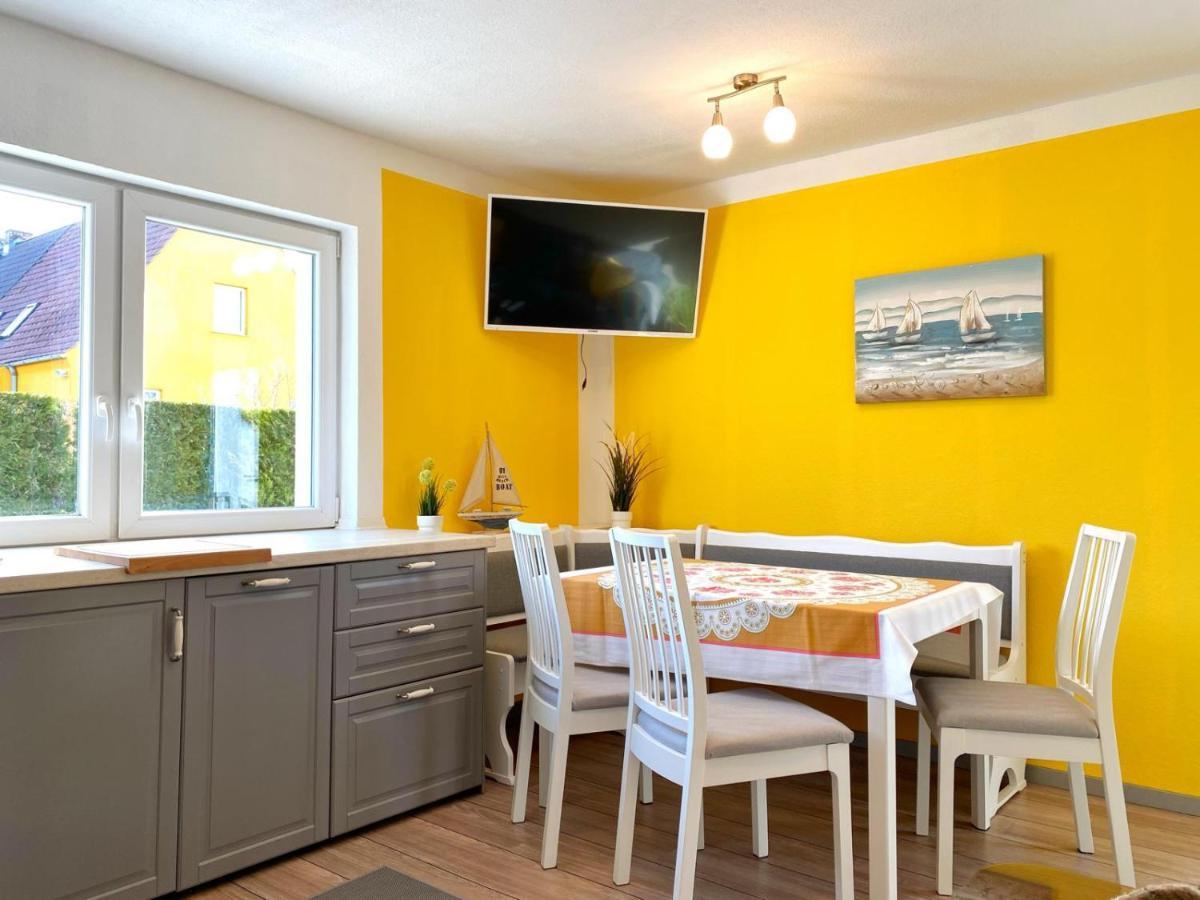 Ferienhaus Berta Sassnitz Bagian luar foto