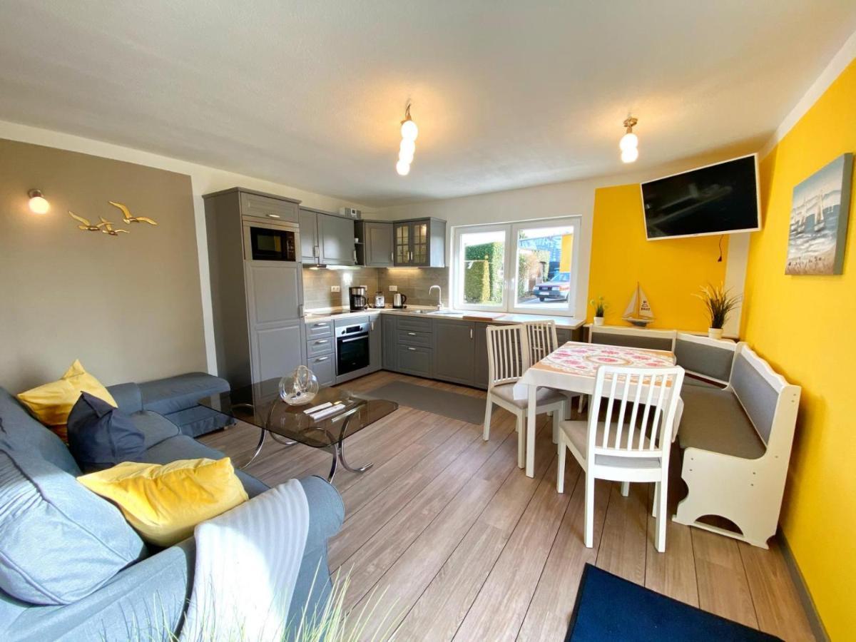 Ferienhaus Berta Sassnitz Bagian luar foto